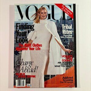 Vogue magasine August 1998 - Carolyn Murphy